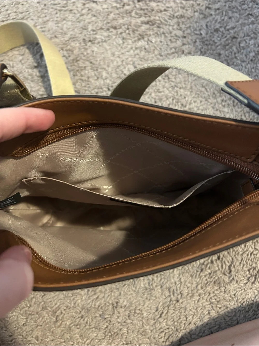 Michael Kors Brown/Beige Signature Crossbody